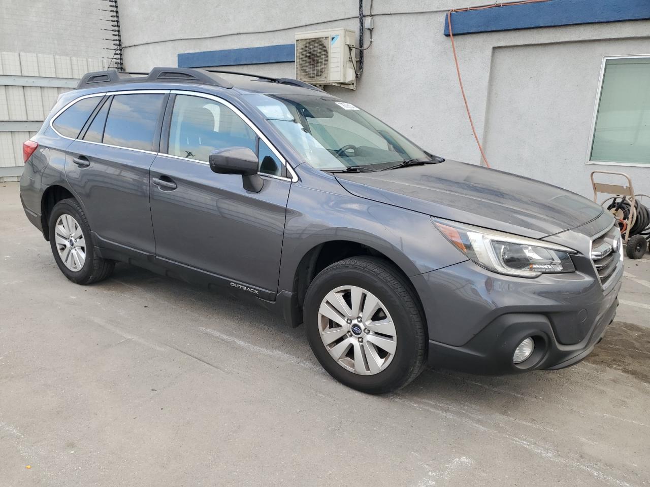 2018 Subaru Outback - Image 4