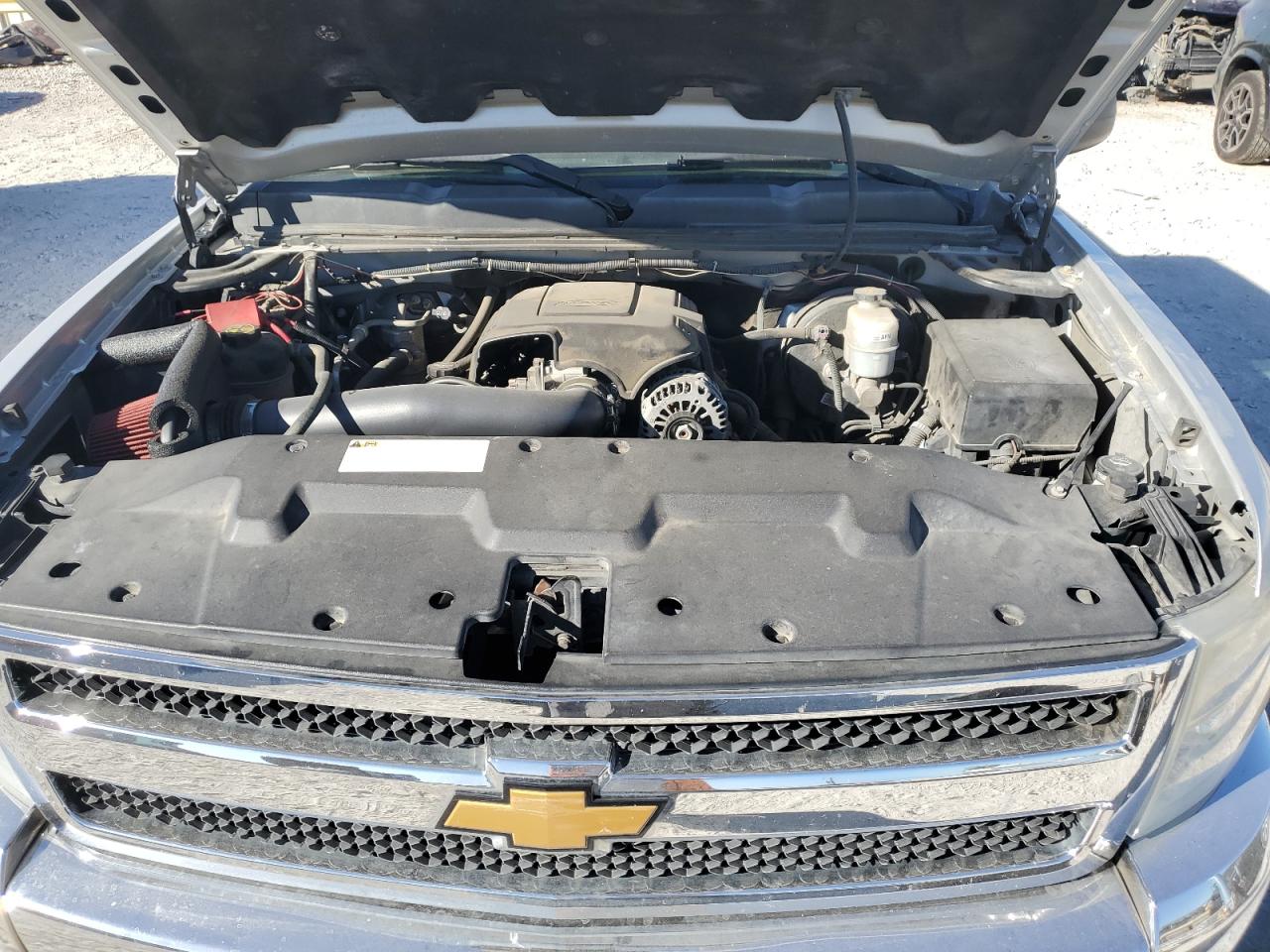 2013 Chevrolet Silverado - Image 11