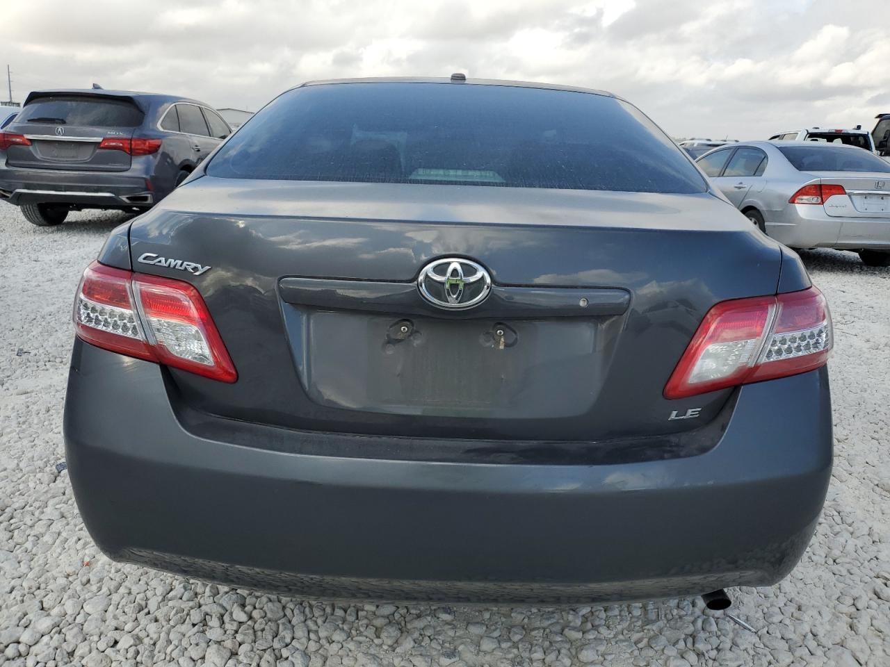 2011 Toyota Camry Base VIN: 4T1BF3EK9BU658989 Lot: 78075944