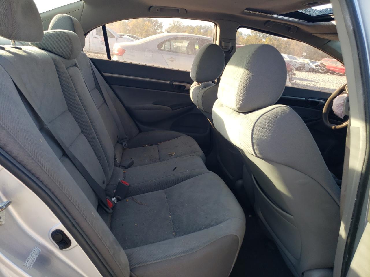 2011 Honda Civic - Image 10