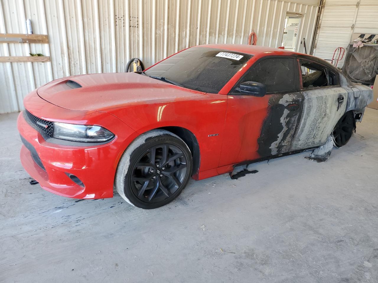 VIN 2C3CDXCTXKH616873 2019 DODGE CHARGER no.1