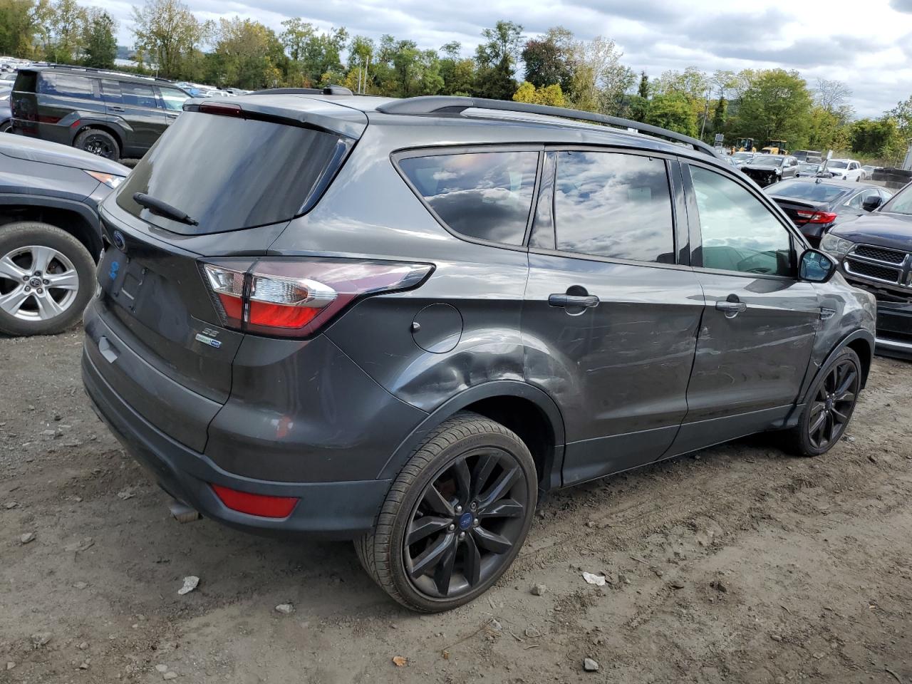 2017 Ford Escape - Image 3