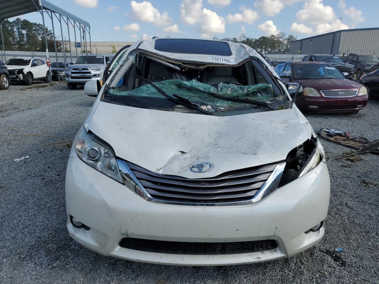 2015 Toyota Sienna Xle VIN: 5TDYK3DC4FS601646 Lot: 73272494