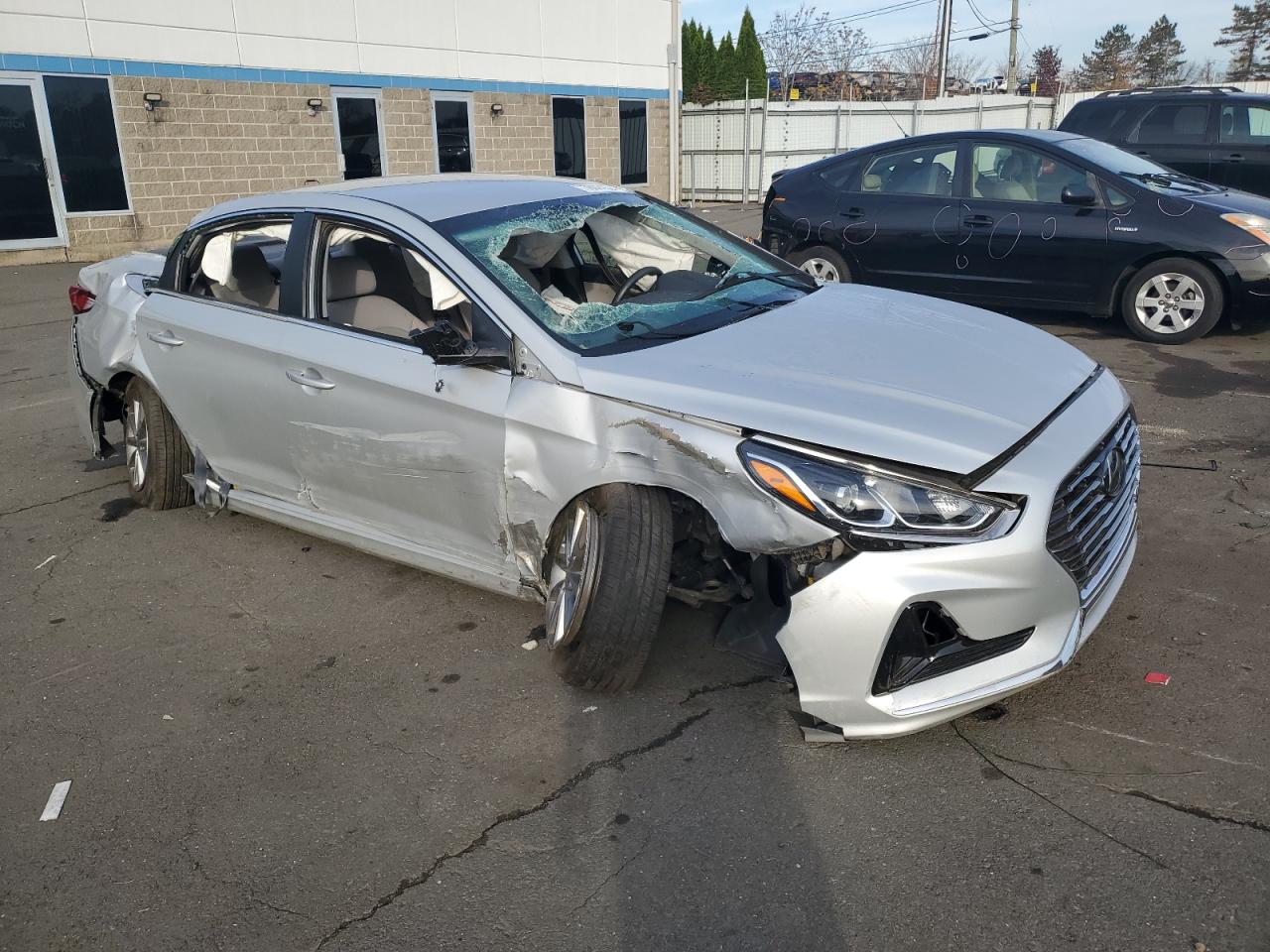 2019 Hyundai Sonata - Image 4