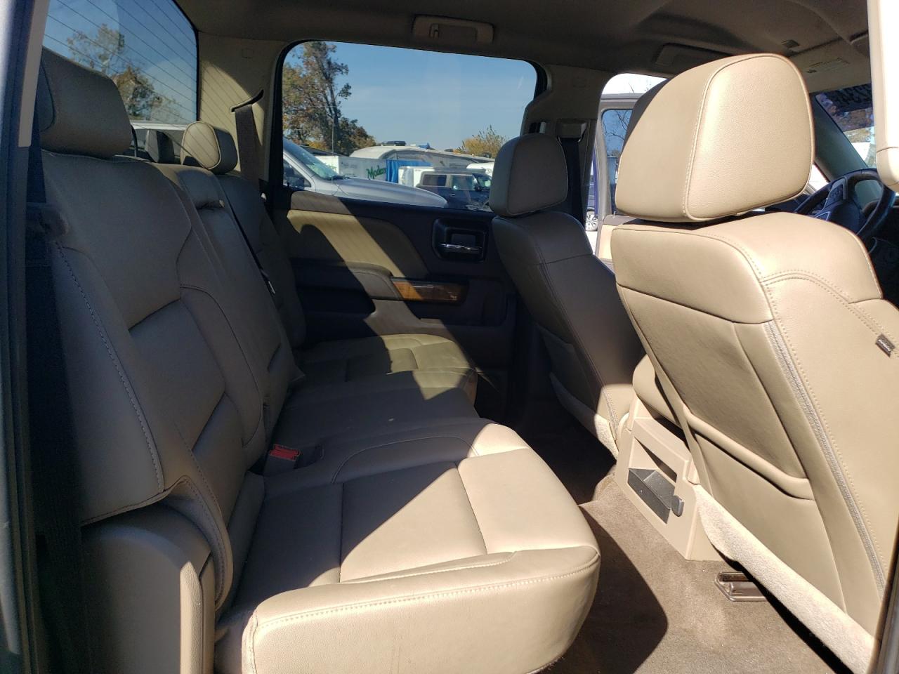 2018 GMC Sierra - Image 10