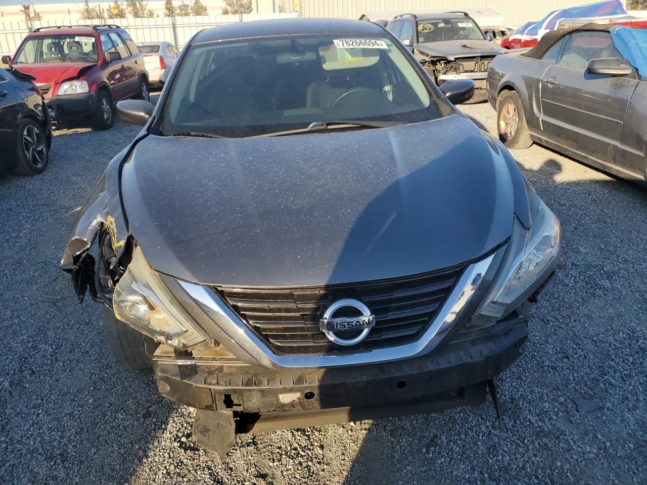 2016 Nissan Altima - Image 5