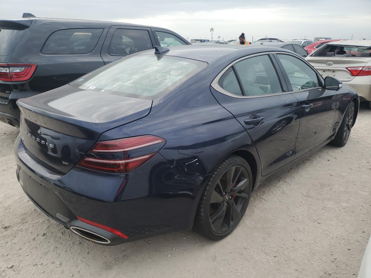 2023 Genesis G70 - Image 3