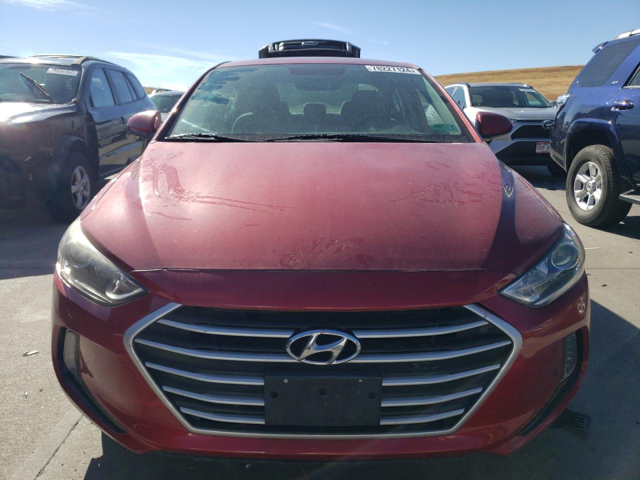 2018 Hyundai Elantra - Image 5