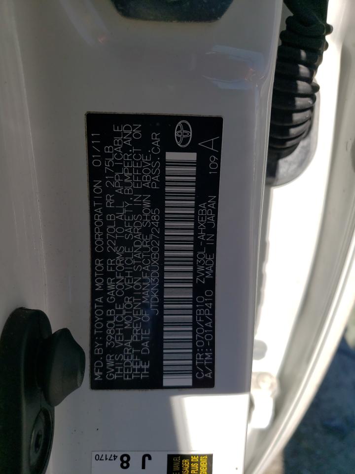 2011 Toyota Prius - Image 12