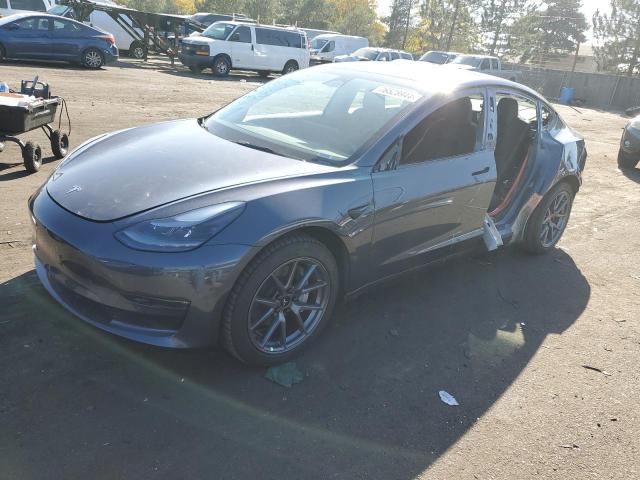  TESLA MODEL 3 2022 Сірий