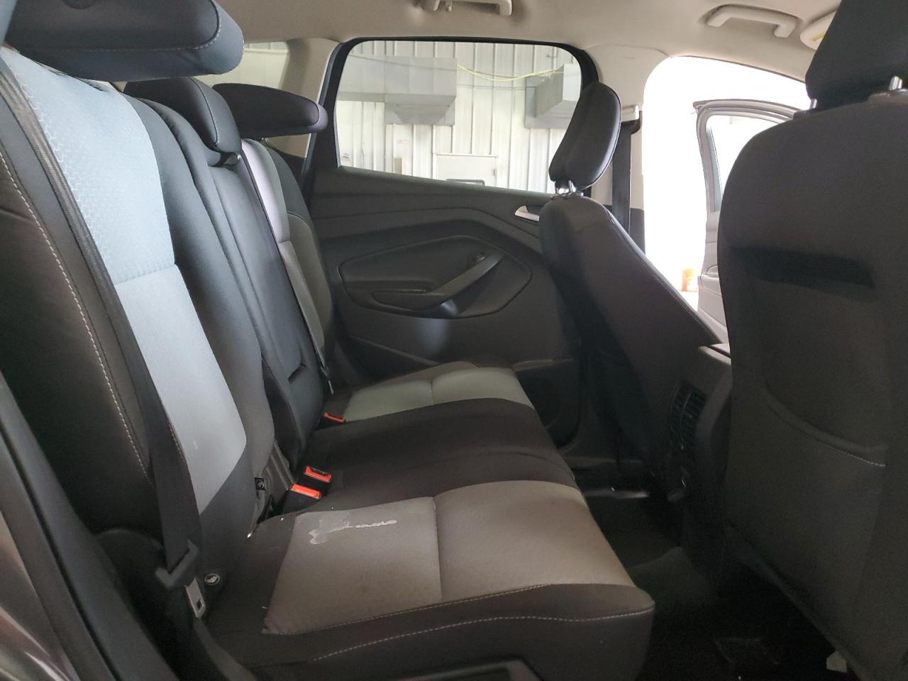 2019 Ford Escape - Image 11