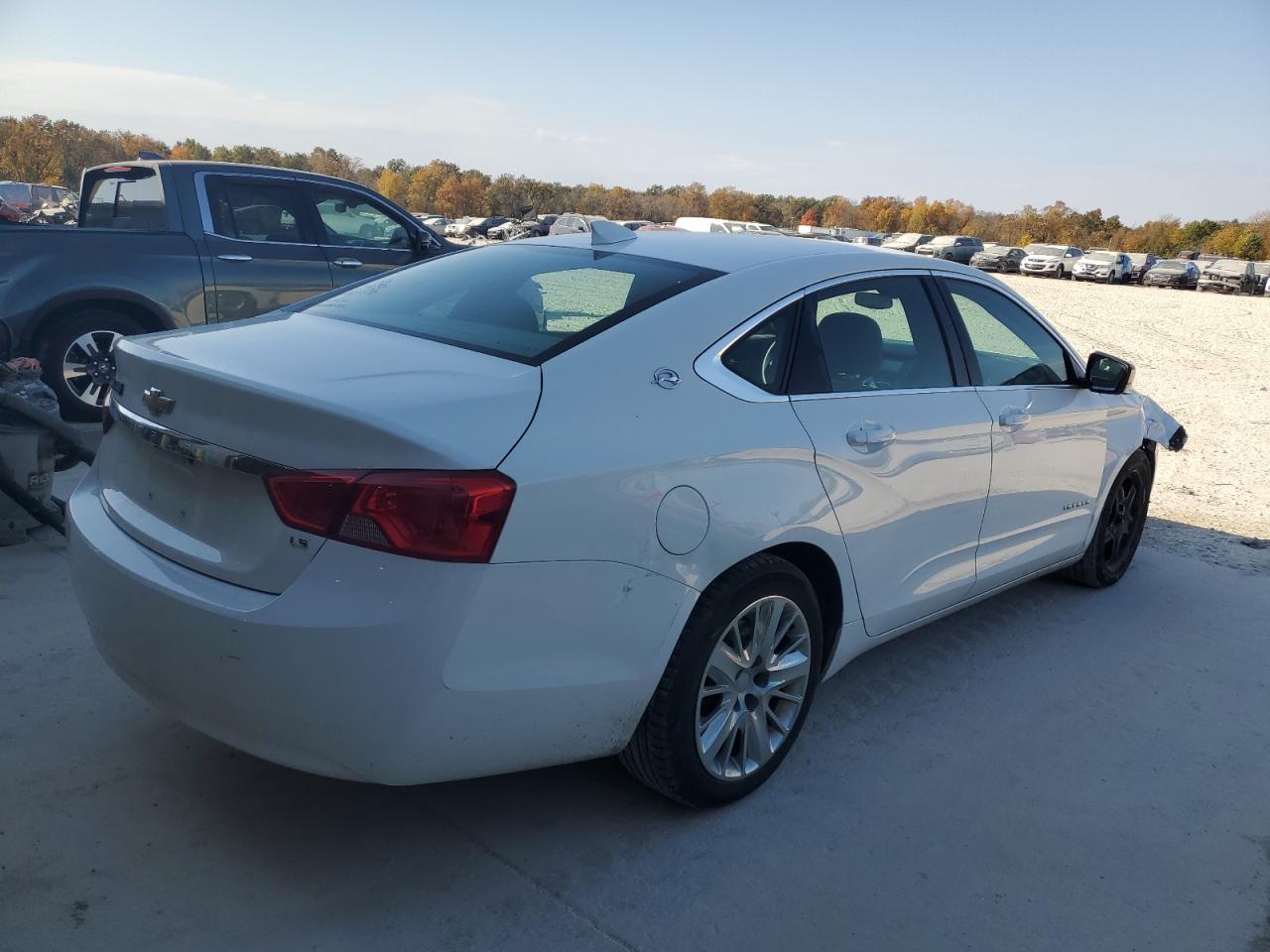 2015 Chevrolet Impala - Image 3
