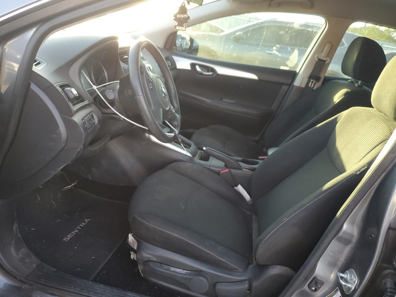 2019 Nissan Sentra - Image 7