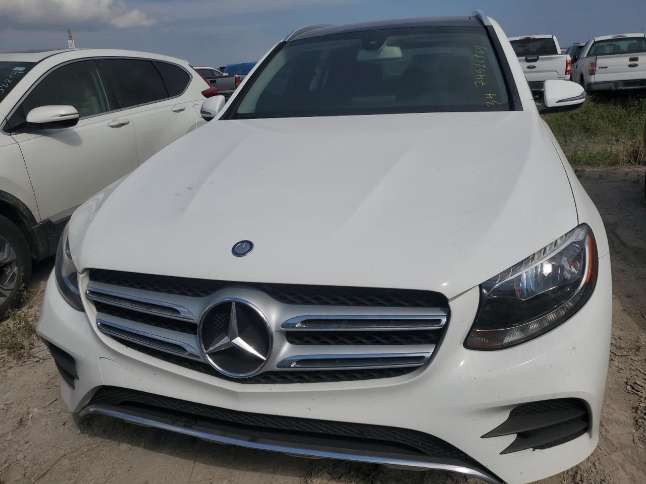 VIN WDC0G4JB4GF105788 2016 MERCEDES-BENZ GLC-CLASS no.5