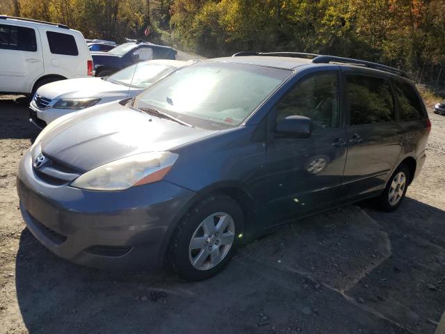 2010 Toyota Sienna Ce