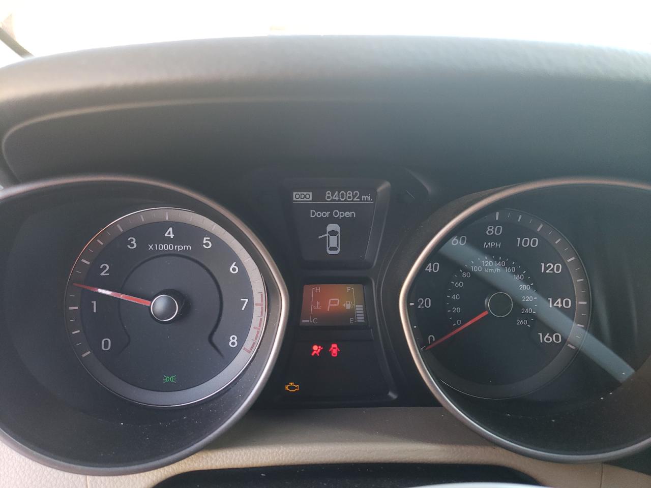 2014 Hyundai Elantra - Image 9