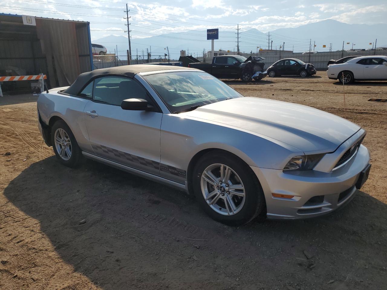 2013 Ford Mustang - Image 4