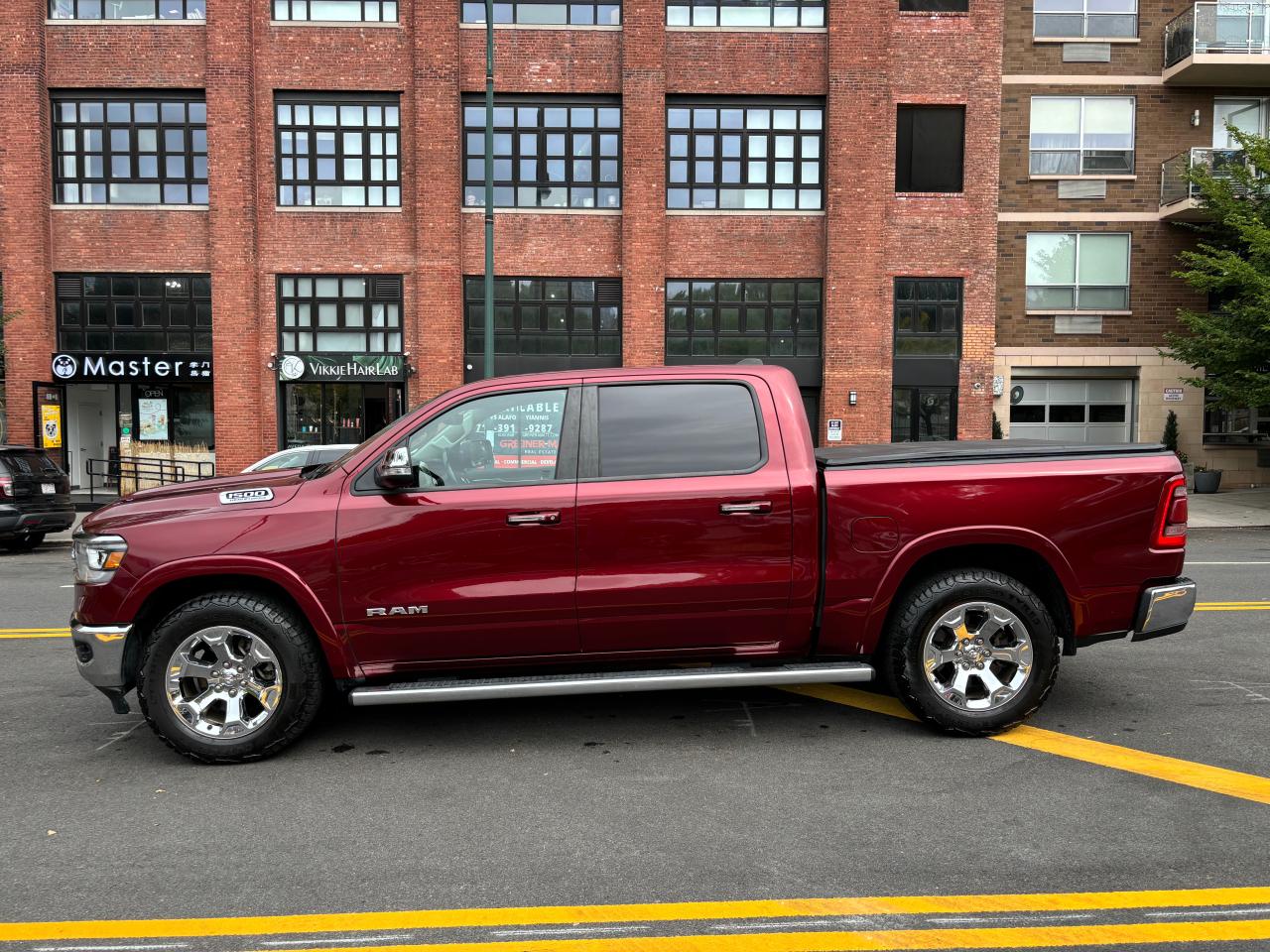 2022 RAM 1500 - Image 12