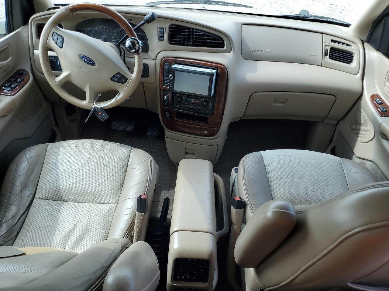 2003 Ford Windstar - Image 8