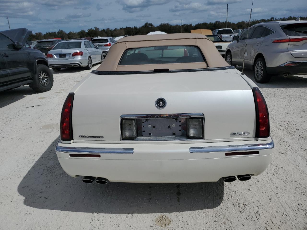 2002 Cadillac Eldorado Esc VIN: 1G6EL12Y32B102263 Lot: 77108634