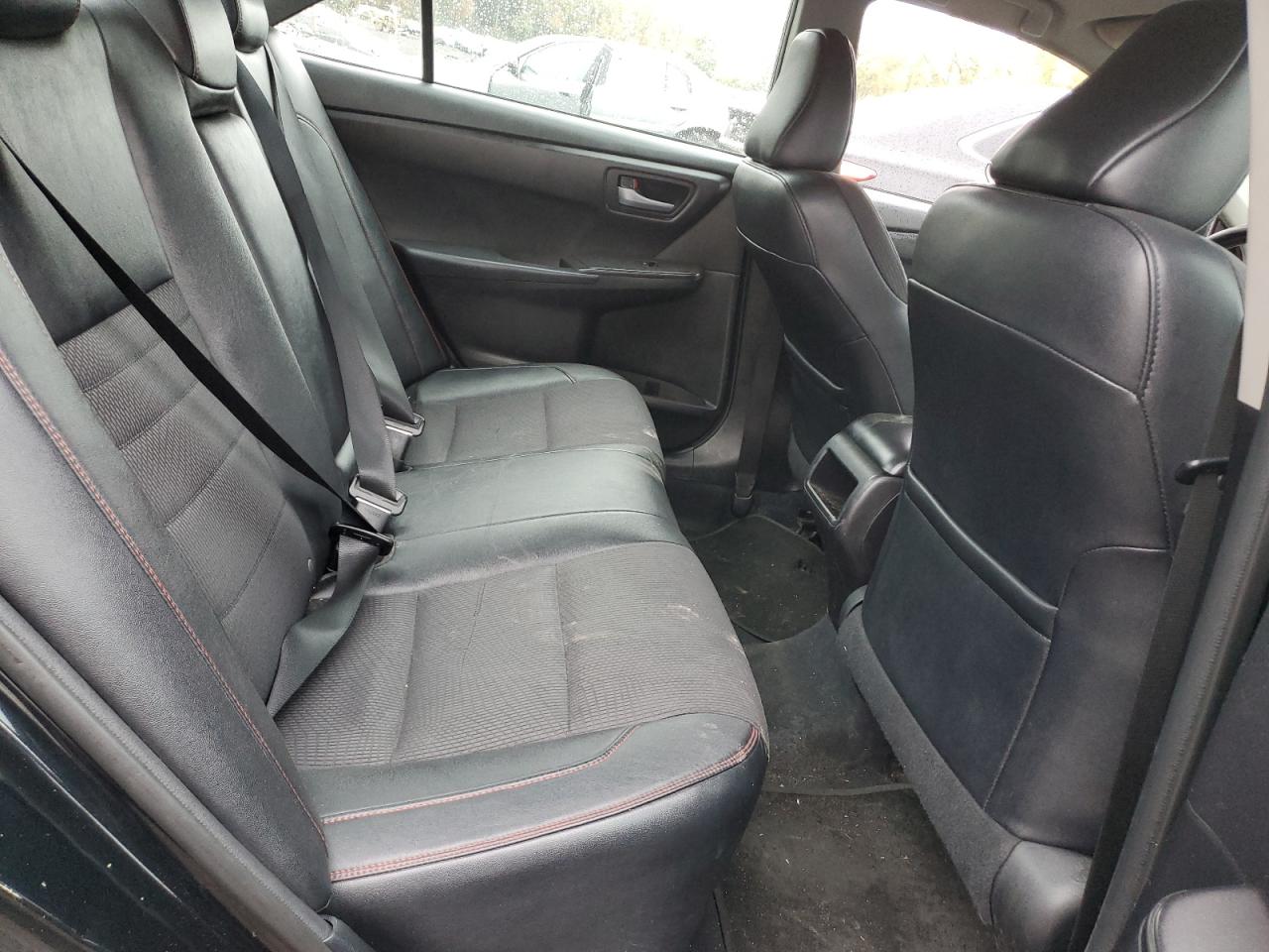 2017 Toyota Camry - Image 10