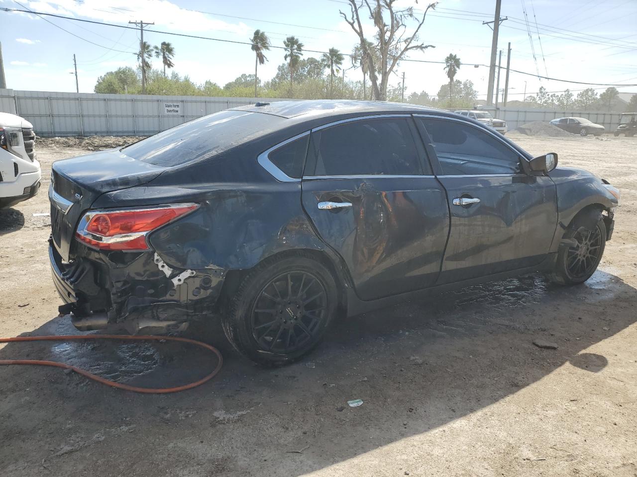 2015 Nissan Altima 2.5 VIN: 1N4AL3AP9FC127626 Lot: 76934404