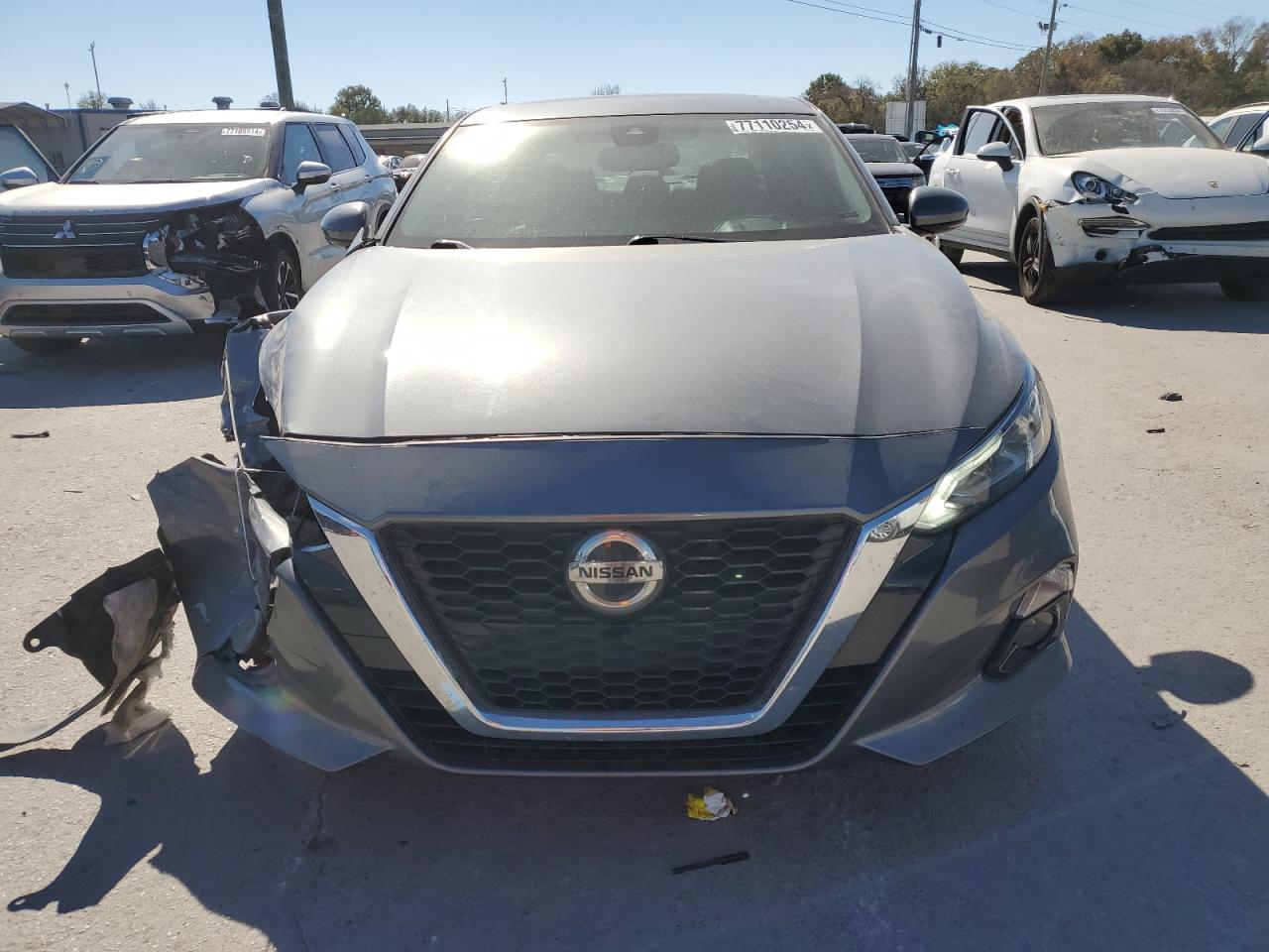 2020 Nissan Altima - Image 5