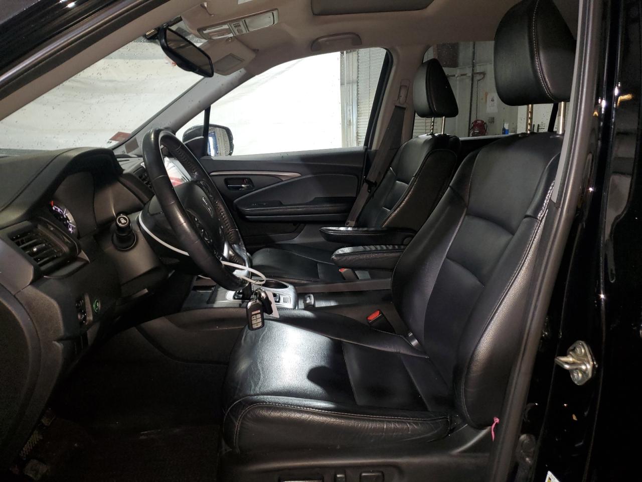 2017 Honda Pilot - Image 7
