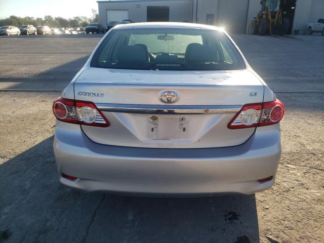  TOYOTA COROLLA 2013 Серебристый