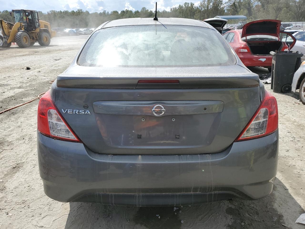 2017 Nissan Versa S VIN: 3N1CN7APXHL893654 Lot: 74430324