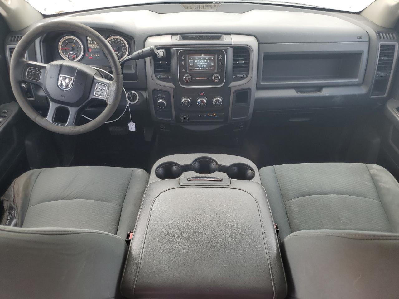 2016 RAM 3500 - Image 8