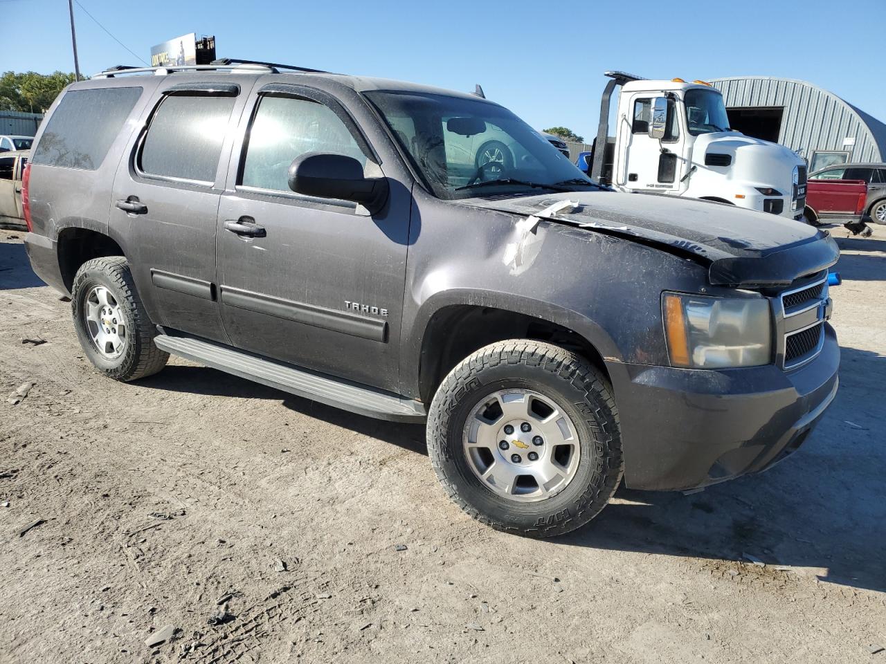 2010 Chevrolet Tahoe - Image 4