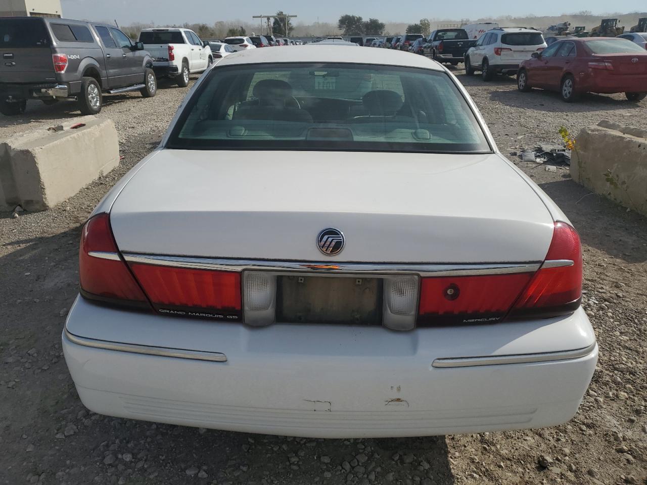 2002 Mercury Grand Marquis Gs VIN: 2MEFM74W32X632063 Lot: 78397084