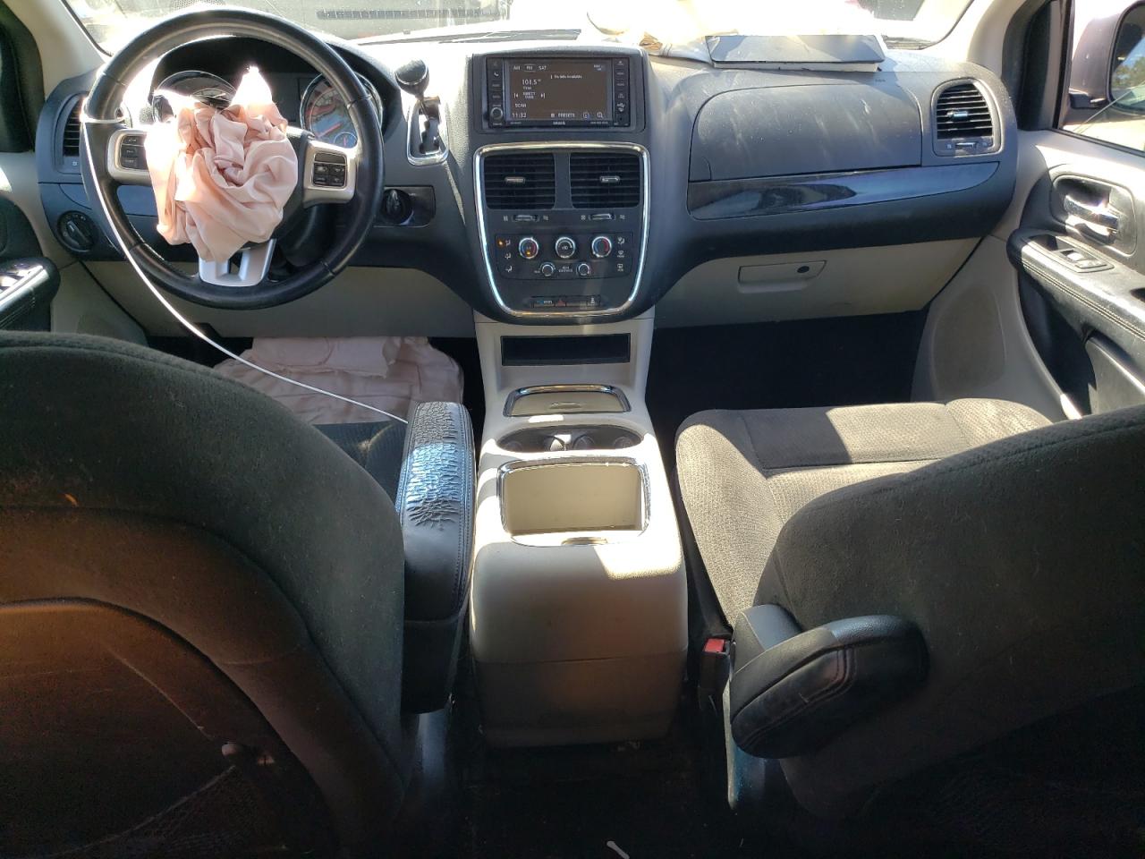 2016 Dodge Caravan - Image 8