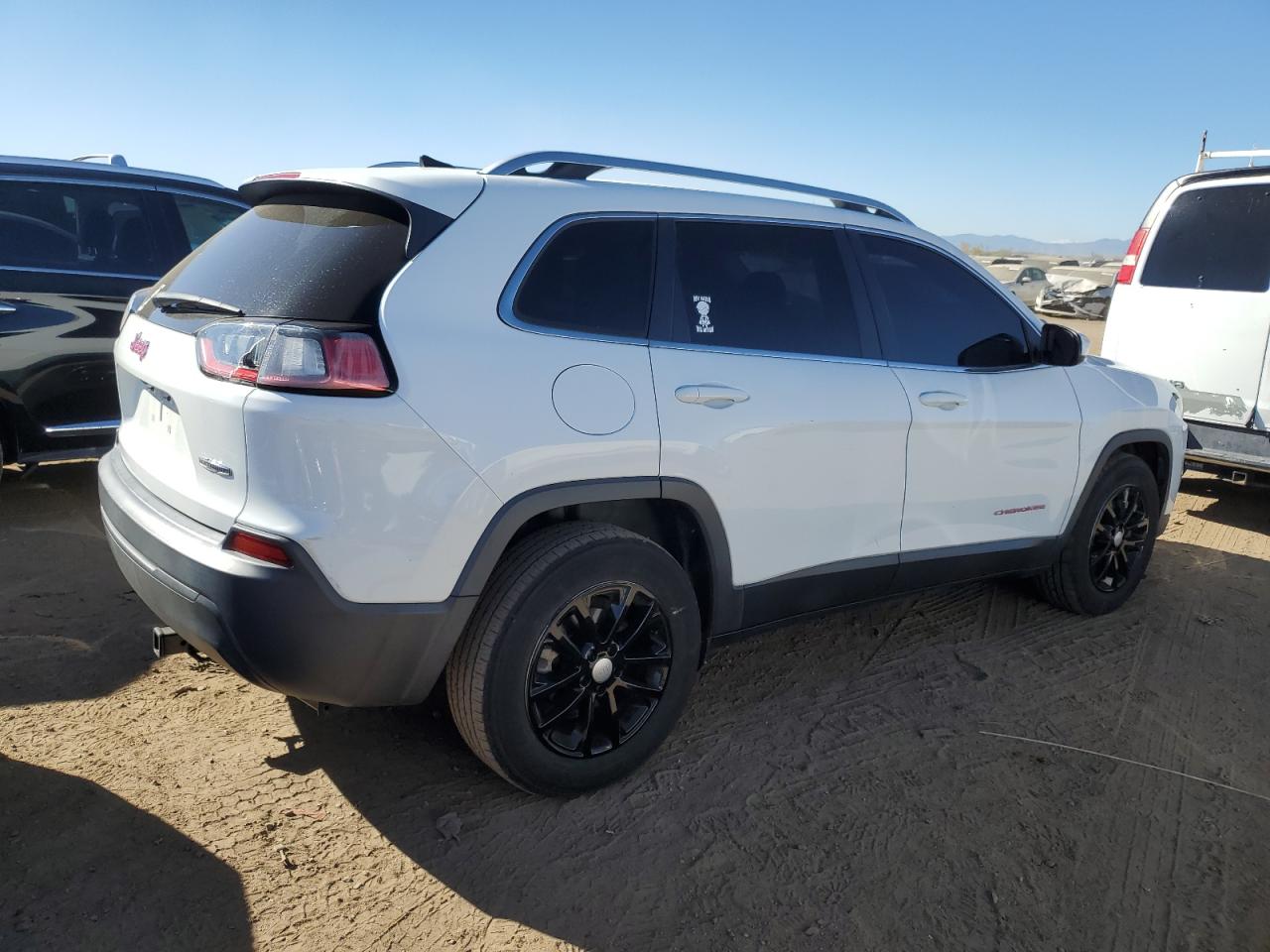 2019 Jeep Grand Cherokee - Image 3