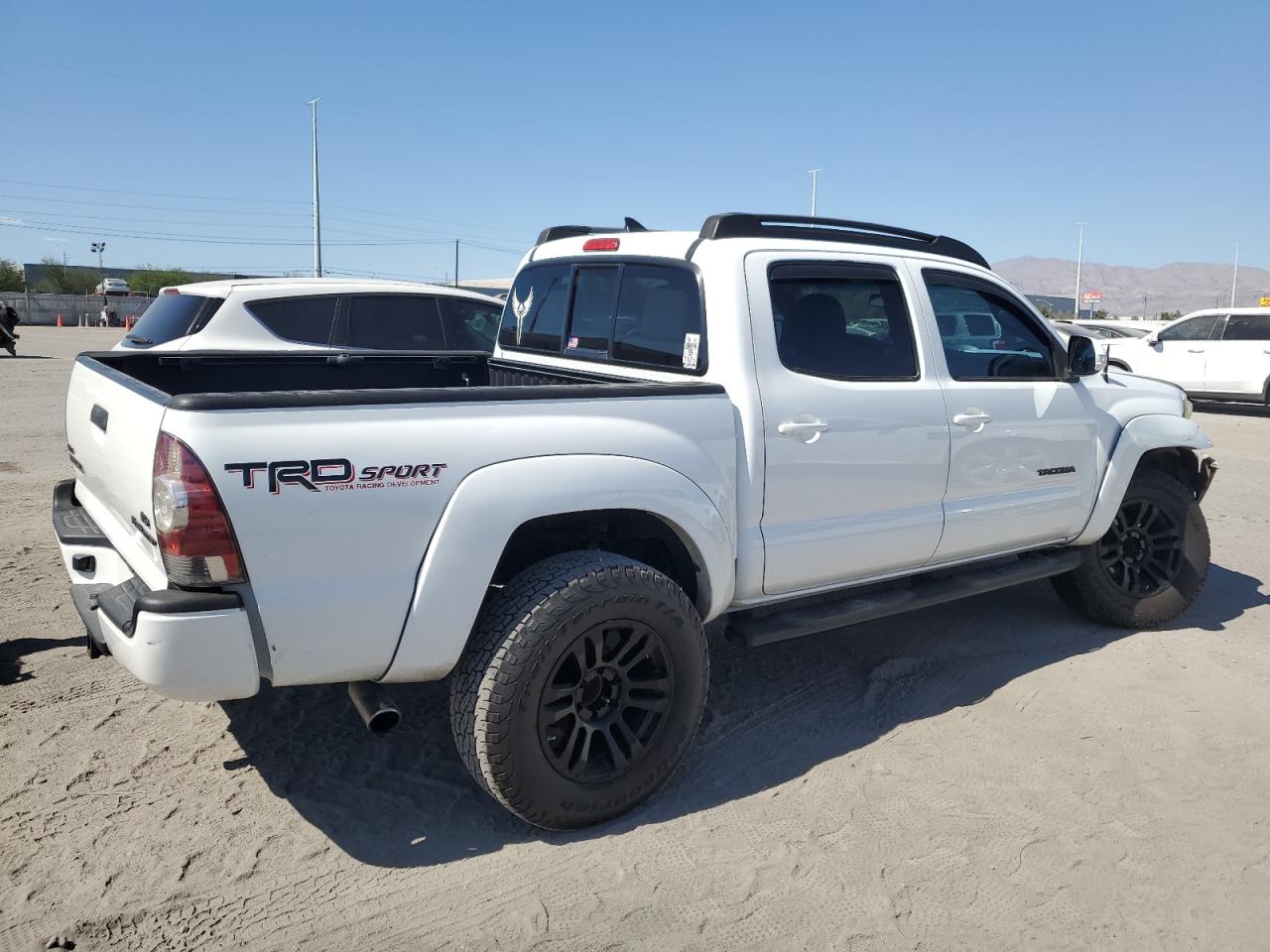 3TMJU4GN3FM180744 2015 Toyota Tacoma Double Cab Prerunner 3TMJU4GN3FM180744 2015 Toyota Tacoma Double Cab Prerunner