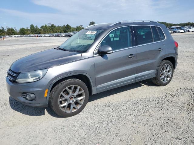 2015 Volkswagen Tiguan S