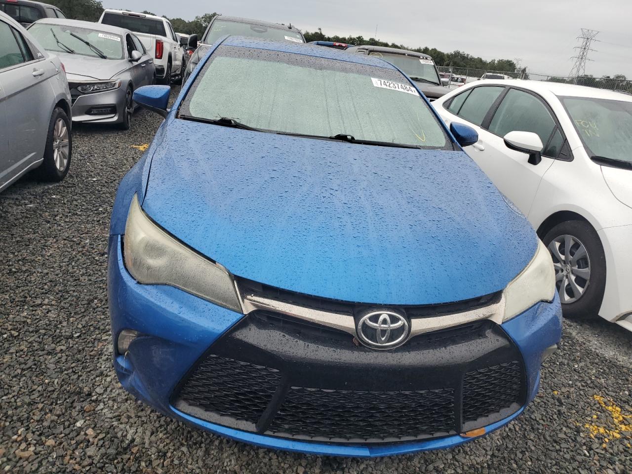 2016 Toyota Camry - Image 5