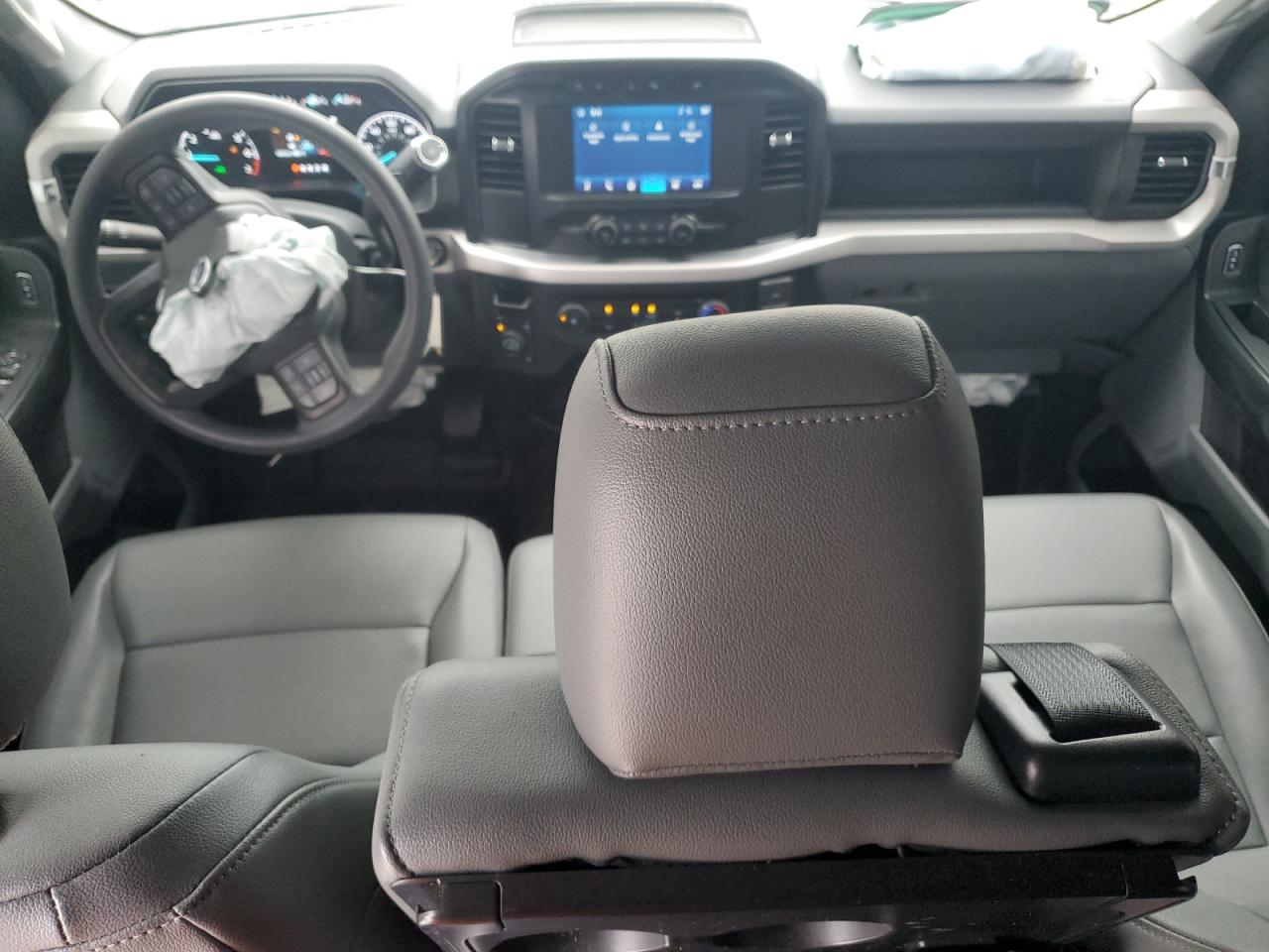 2023 Ford F-150 - Image 8