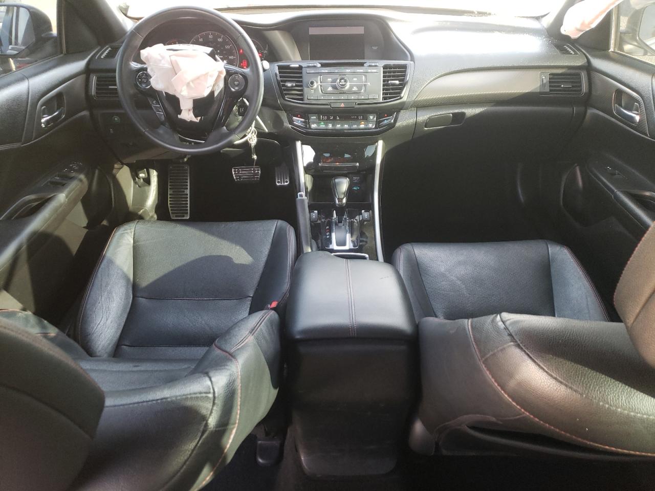 2017 Honda Accord - Image 8