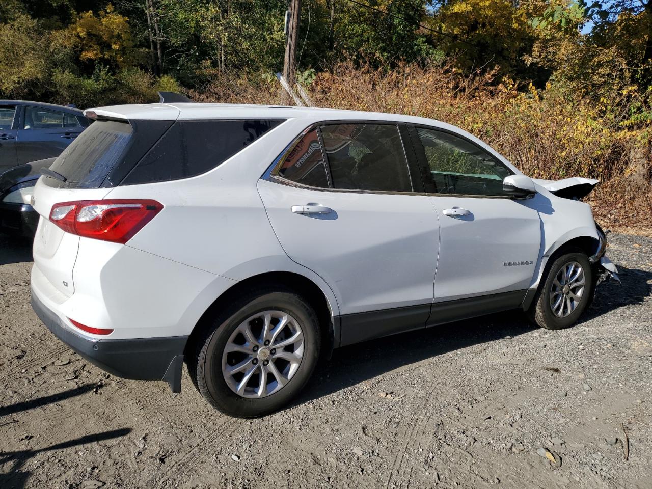 2019 Chevrolet Equinox - Image 3