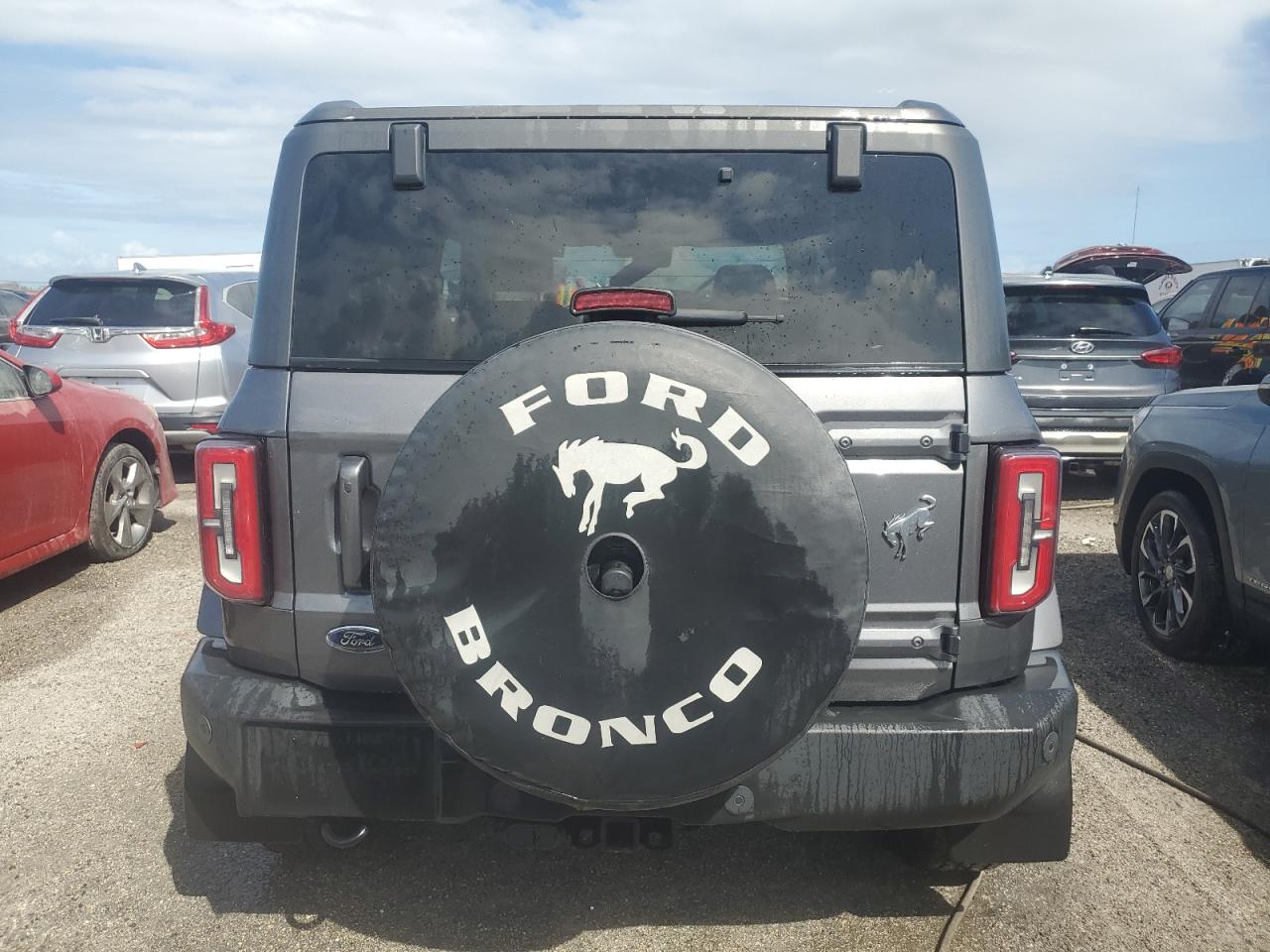 2021 Ford Bronco Base VIN: 1FMDE5AH0MLA63085 Lot: 86834074