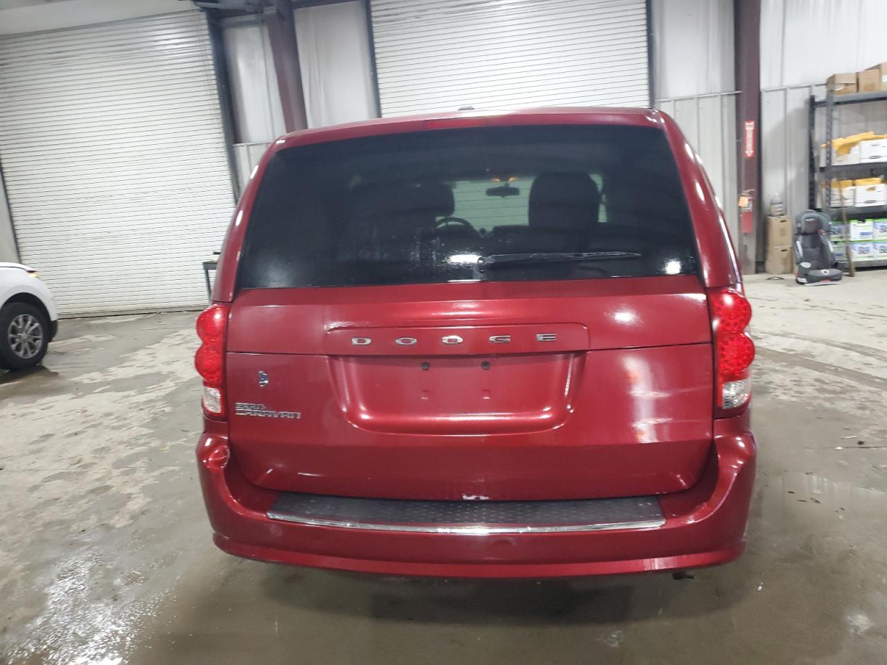 2C4RDGBG7FR623564 2015 Dodge Grand Caravan Se