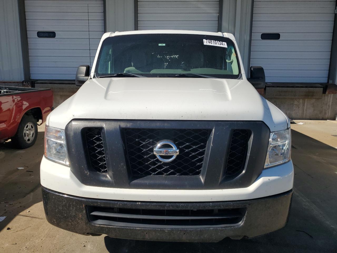 2017 Nissan NV - Image 5
