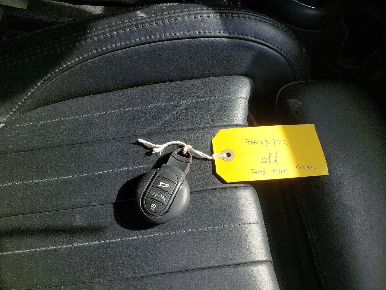 WMWXM7104J2G86351 - 2018 MINI COOPER - #76643924