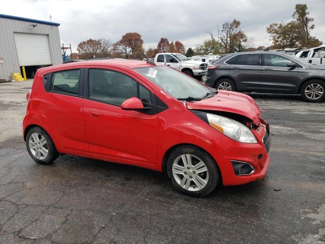  CHEVROLET SPARK 2015 Czerwony