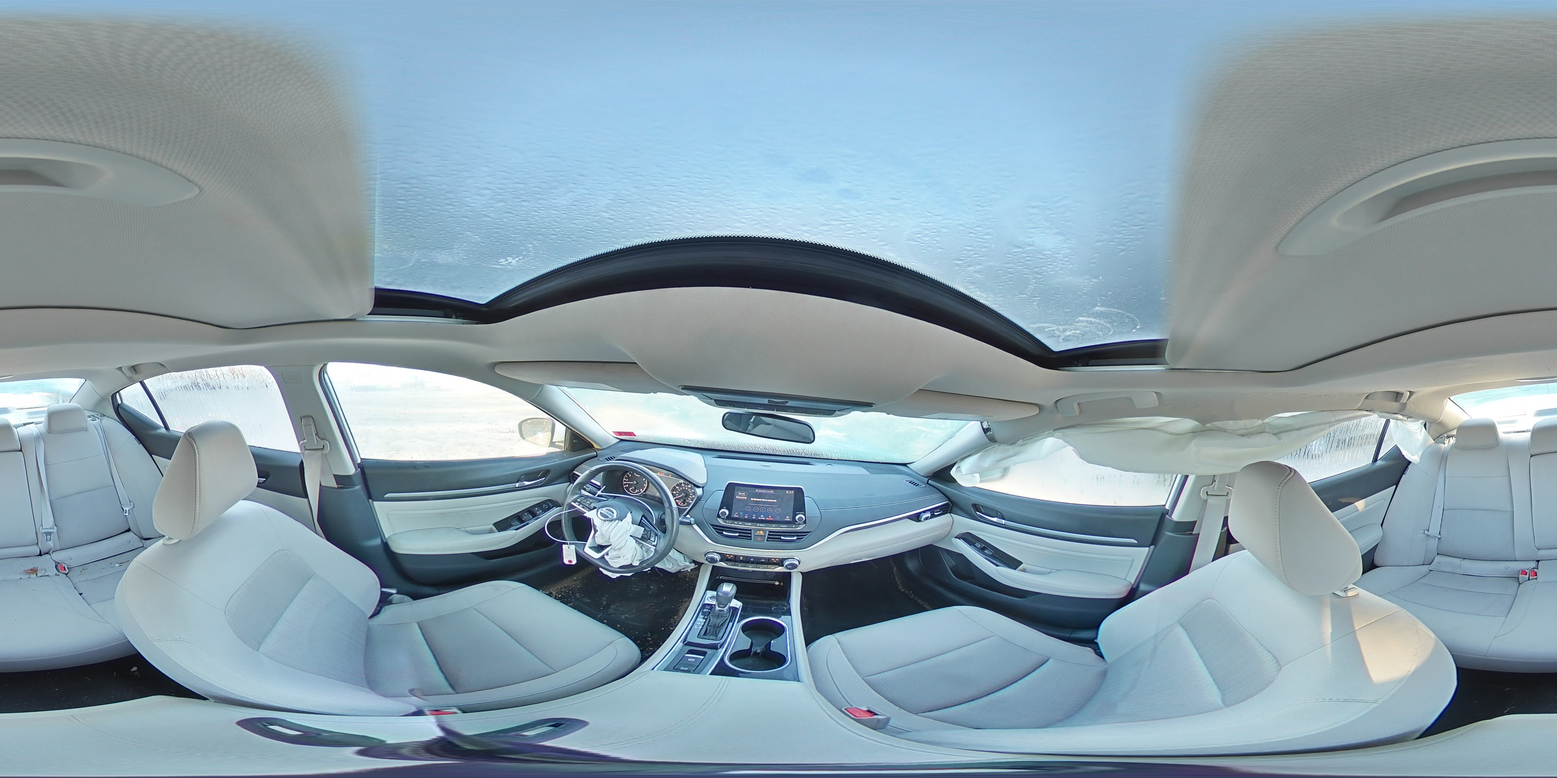 2021 Nissan Altima - Image 13