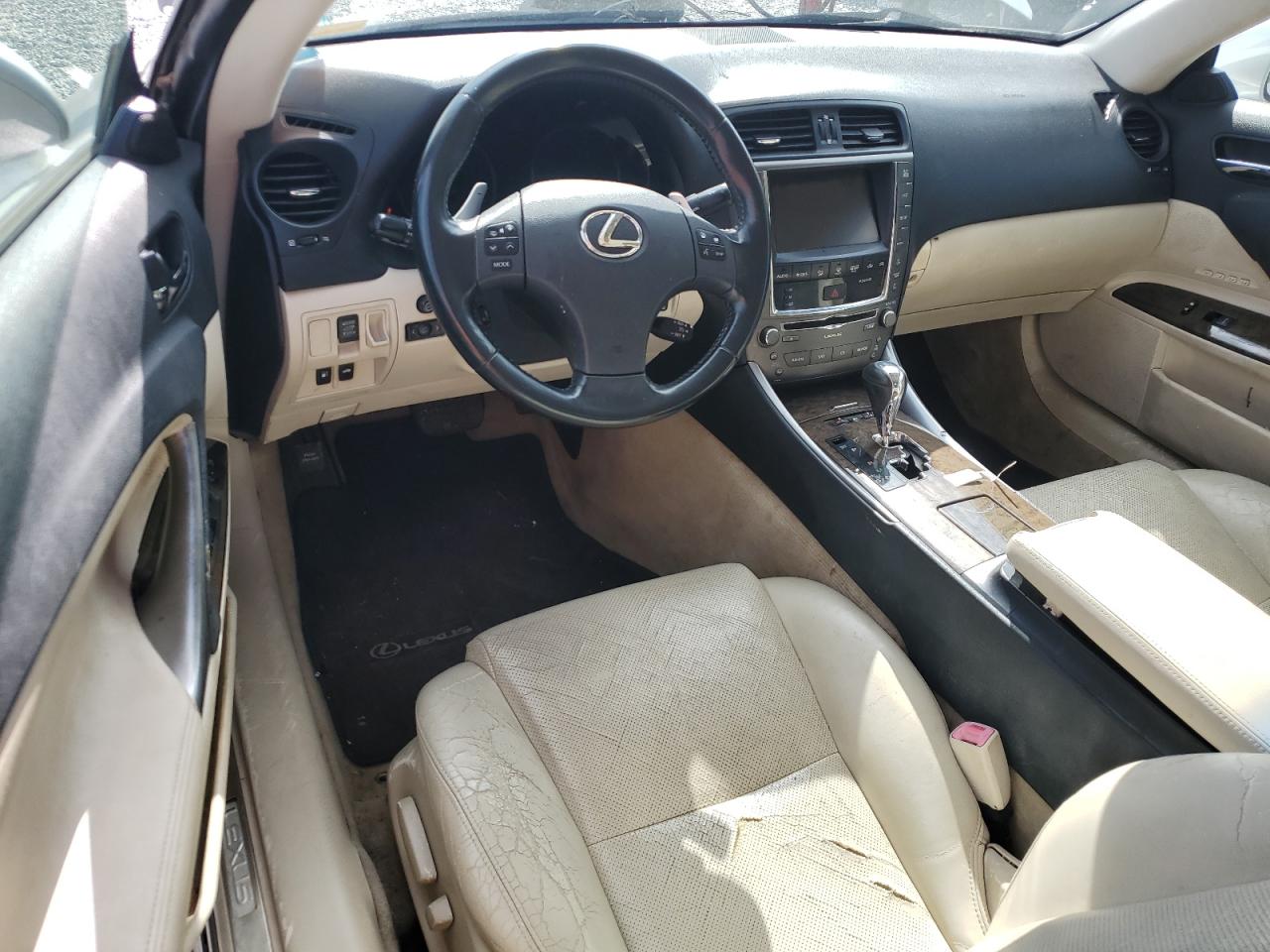 2010 Lexus IS - Image 8