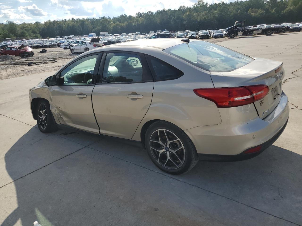 2017 Ford Focus - Image 2