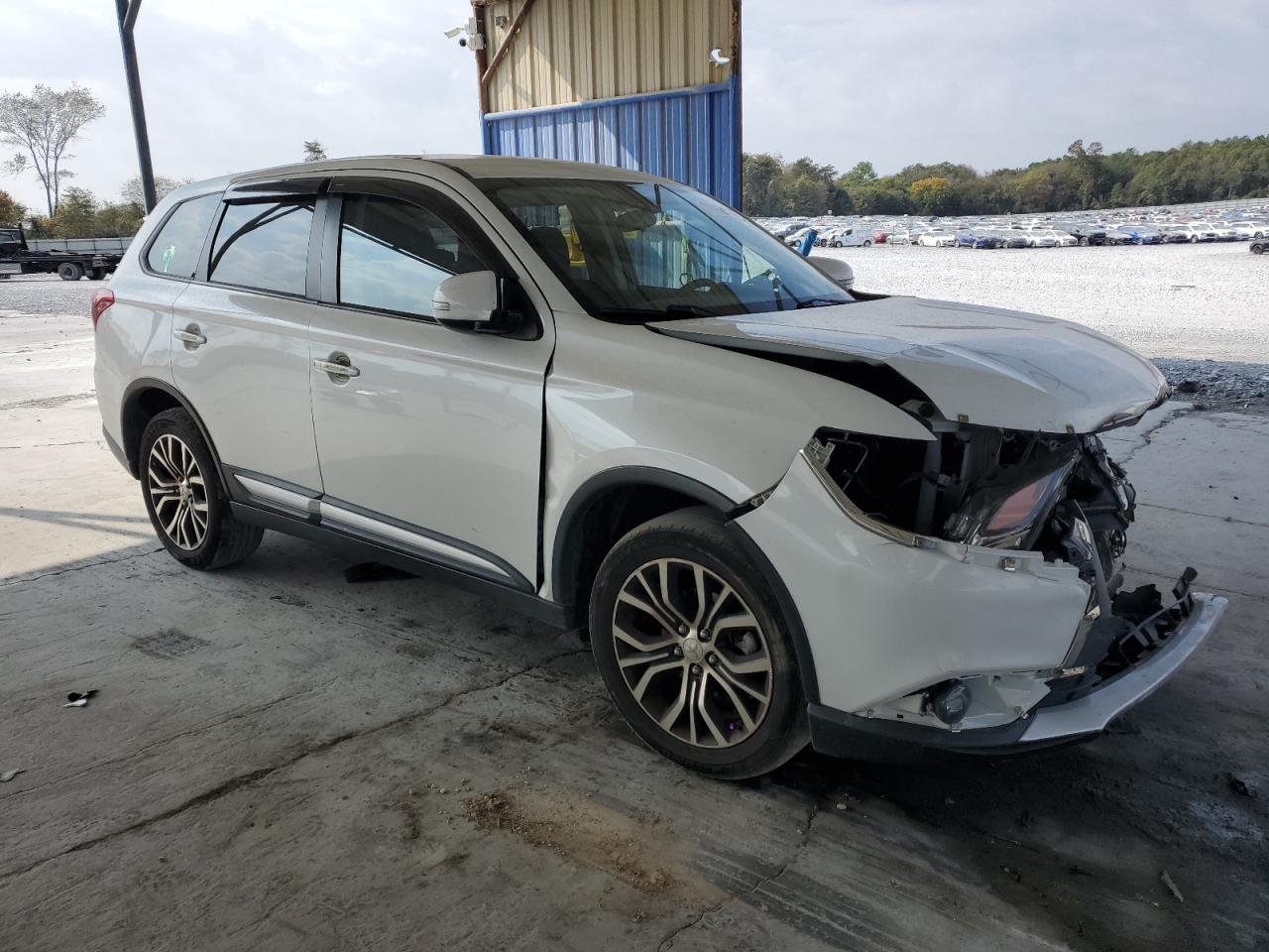 VIN JA4AD3A36HZ050700 2017 MITSUBISHI OUTLANDER no.4